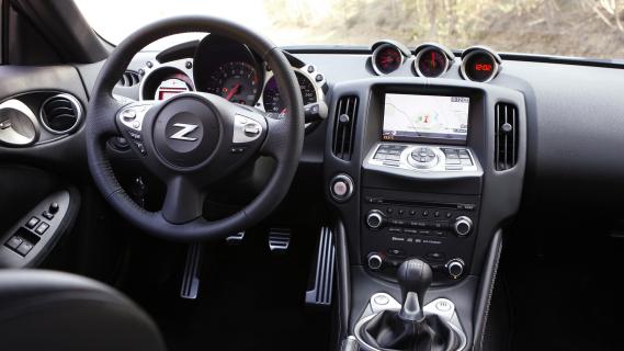 Nissan 370Z Interieur dashboard (Z34) (2010)