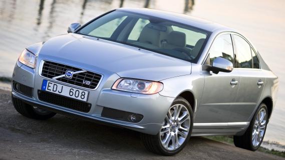 Volvo S80 AWD grijs (2009) zijkant links schuin voor