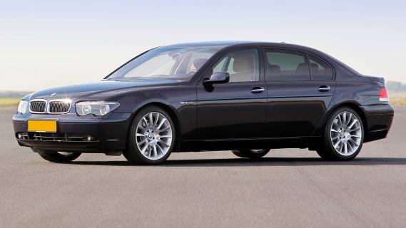 BMW 760i (E65/E66) met V12-motor