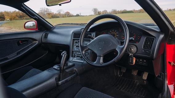 Toyota MR2 interieur stuur en dashboard