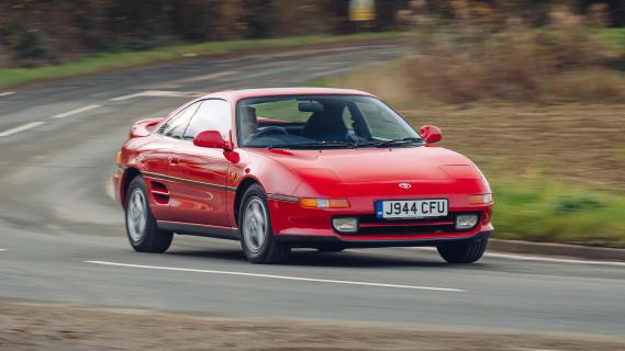Toyota MR2 voorkant