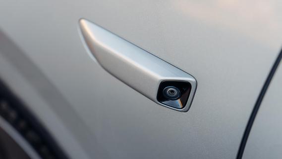 Li Auto Mega camera