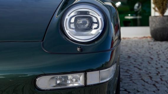 Ruf Porsche 911 lampen upgrade 993 (2025) groen voorkant detail