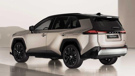 Achterkant Toyota RAV4 PHEV 2026