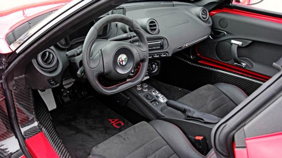 Alfa Romeo 4C Spider CPZ Interieur
