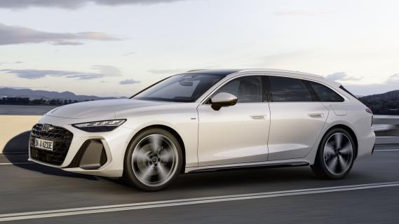 Audi A6 e-hybrid Avant (2025) zijkant links schuin voor rijdend