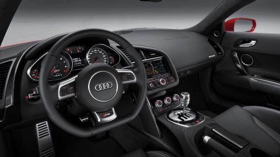 Audi R8 handbak interieur (2012)