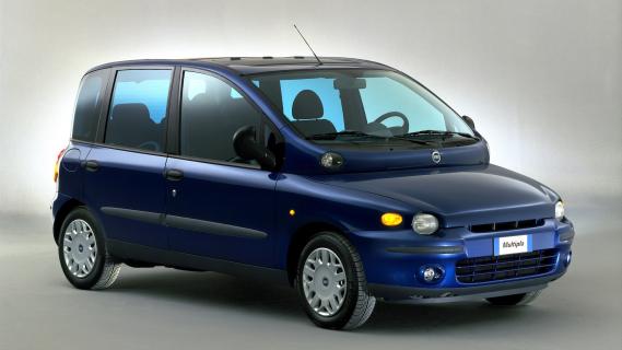 Fiat Multipla (186) blauw (2002) zijkant rechts schuin voor