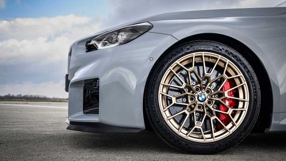 Remmen, banden en velgen van de BMW M2 CS (2025)