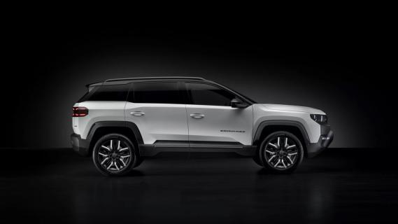 Jeep Compass wit (2025) zijkant rechts