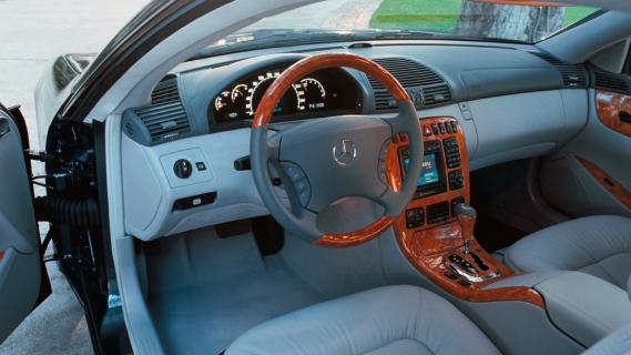 Mercedes CL 500 (C215) zilver (1999) interieur grijs houtinleg