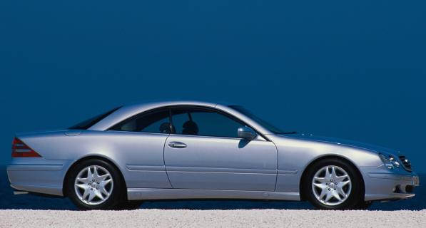 Mercedes CL 500 (C215) zilver (1999) zijkant rechts