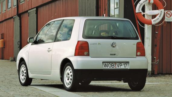 Volkswagen Lupo TDI 3L (1999) grijs zijkant links schuin achter