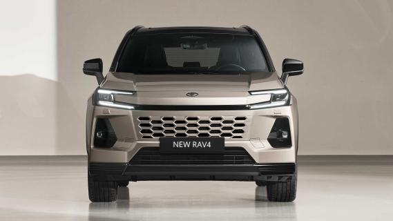 Voorkant Toyota RAV4 PHEV 2026