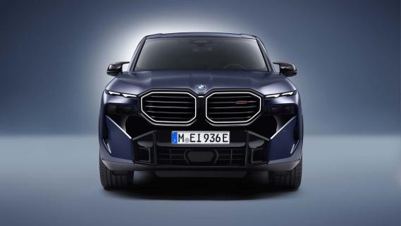 BMW XM Label (2025) blauw voorkant