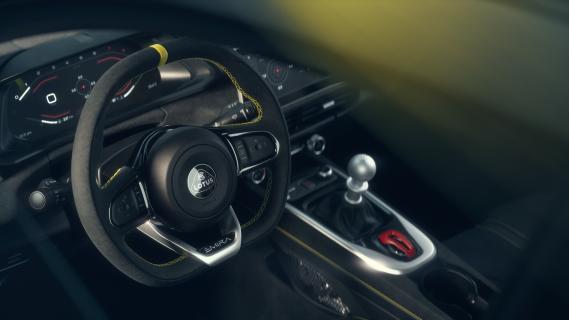 Lotus Emira Turbo SE racing Line grijs interieur dashboard