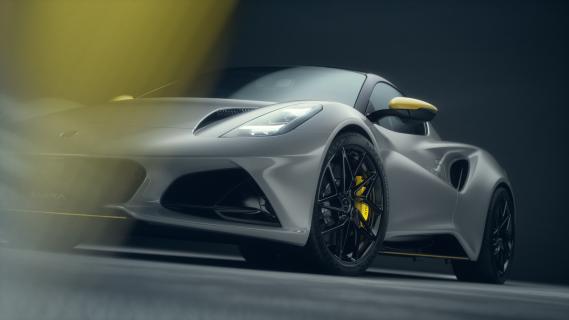 Lotus Emira SE Racing Line grijs (2025) zijkant links schuin voor