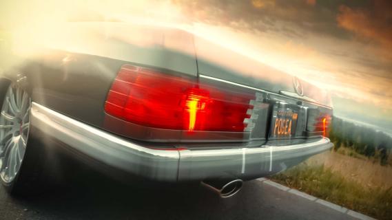 Pogea Classics Project R107 Mercedes SL 450 (R107) grijs (2025) zijkant links schuin achter achterlichten