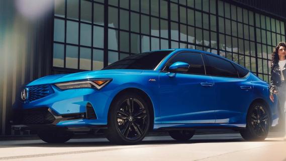 Acura Integra A-Spec blauw (2025) zijkant links schuin voor