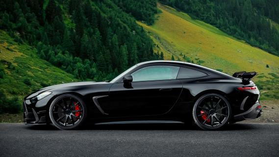Brabus 1000 (C232) zwart (2025) zijkant links