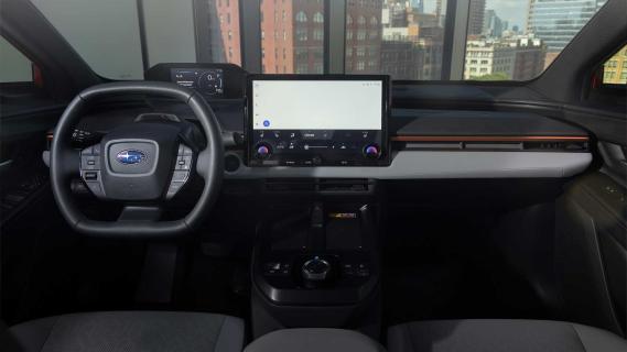 elektrische Subaru Uncharted (2025) dashboard
