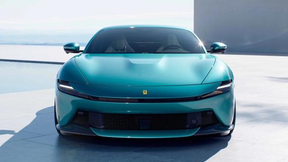 Ferrari Amalfi (2025) blauwgroen voorkant