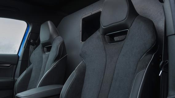 Skoda Enyaq Cargo blauw (2024) interieur tussenschot