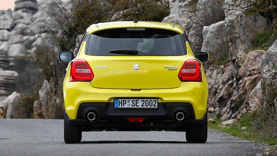 Suzuki Swift Sport geel (2018) achterzijde