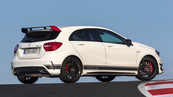 Mercedes A 45 AMG Edition 1 IW176) wit (2013) zijkant rechts schuin achter