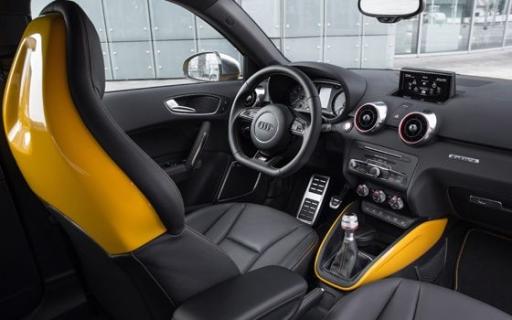 Audi S1 2.0 TFSI quattro interieur (2014)