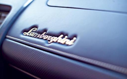 Lamborghini Gallardo Spyder dashboard (2006)