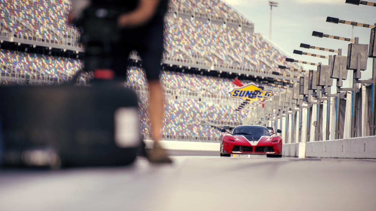 Driften met een Ferrari FXXK op Daytona