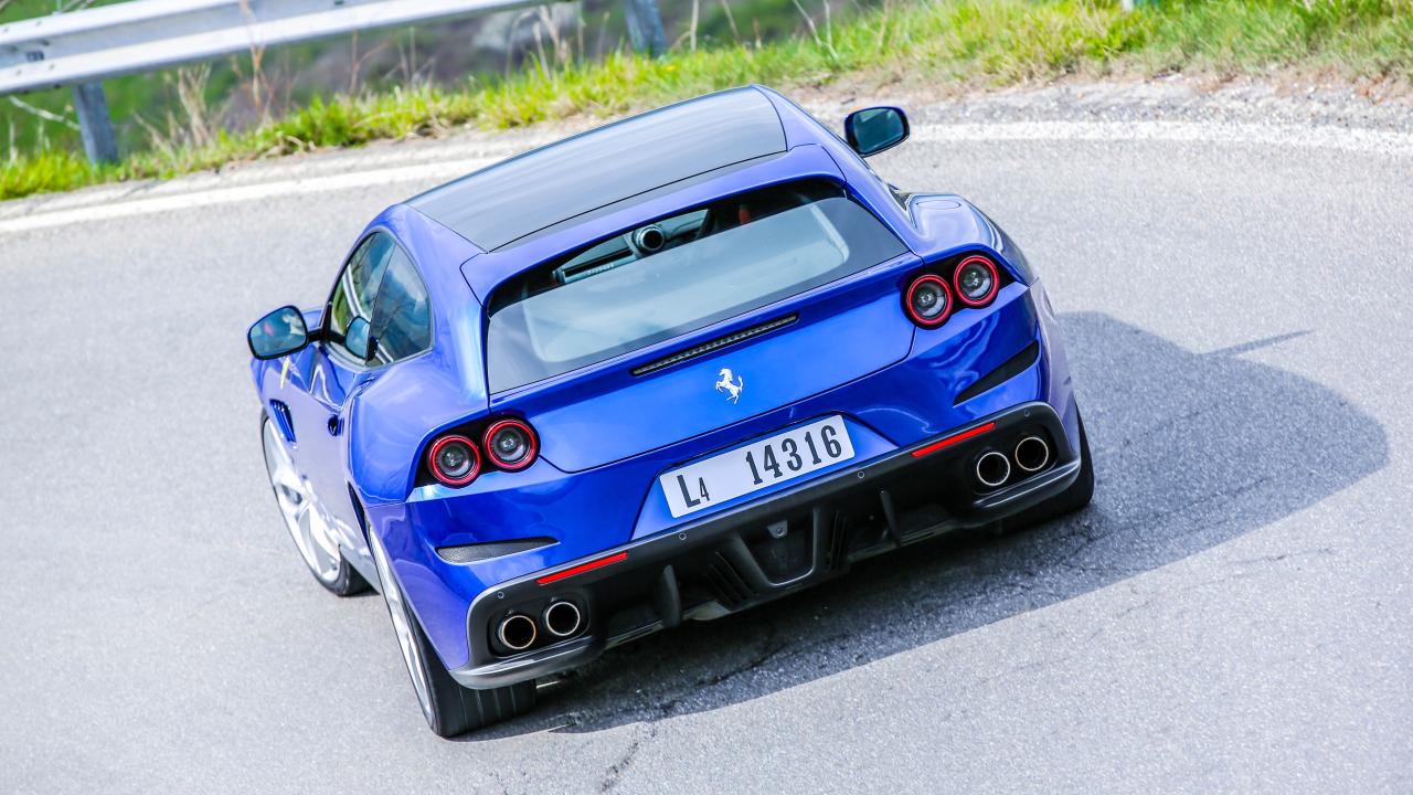 Ferrari GTC4 Lusso T