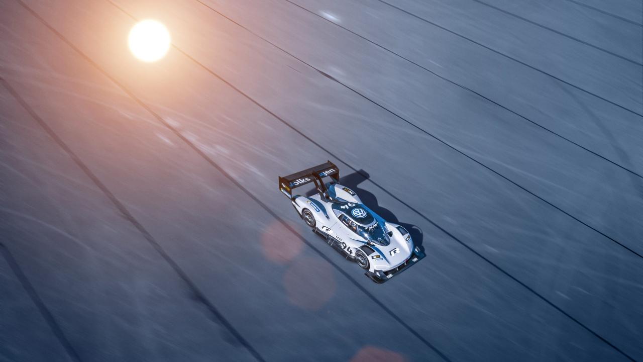 Volkswagen ID R