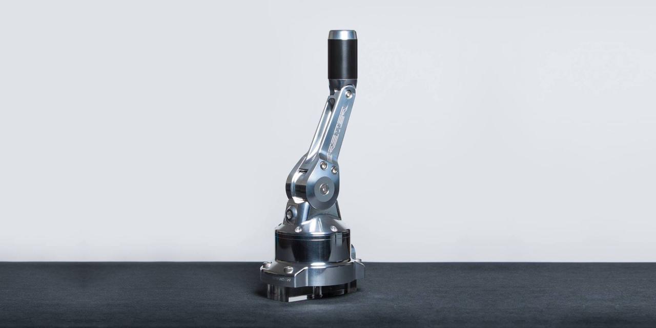 Deze gadget converteert je handbak naar sequentiële bak TopGear