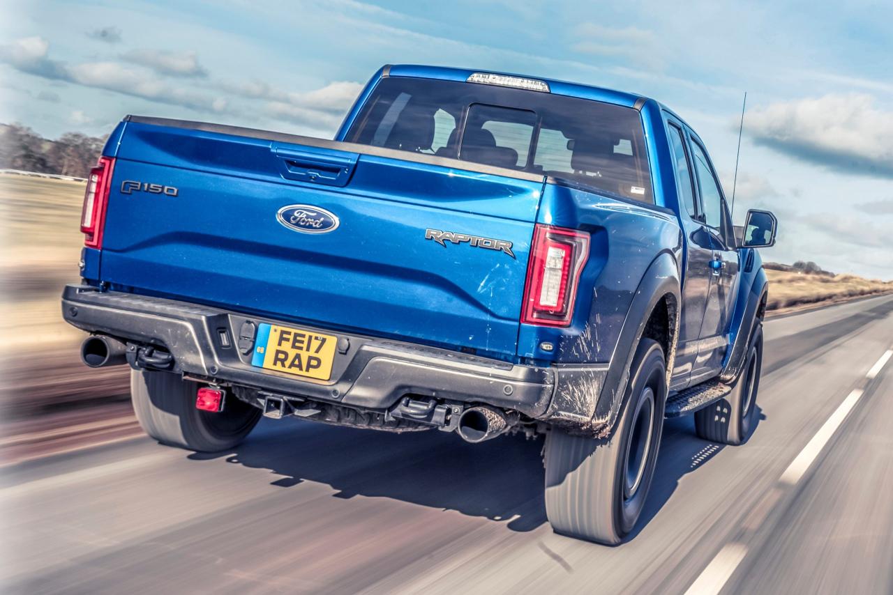 Ford F-150 Raptor Super Cab - test en specificaties - TopGear