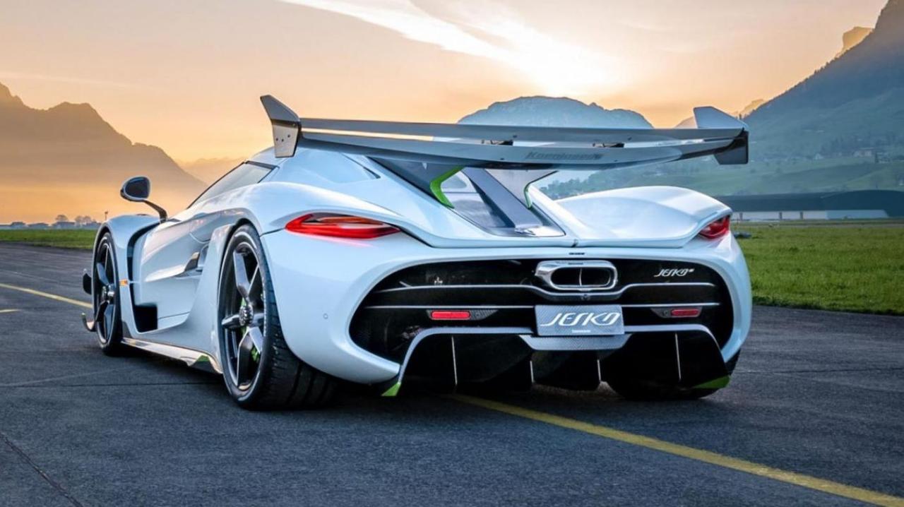 Gaat De Koenigsegg Jesko Voor Het Snelheidsrecord? - TopGear