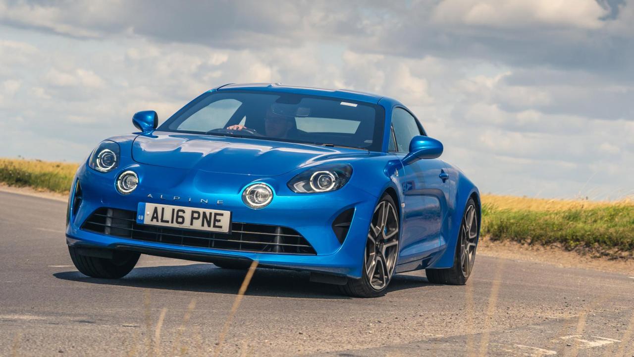 Alpine A110 (2019) vs Alpine A110 (1976) TopGear