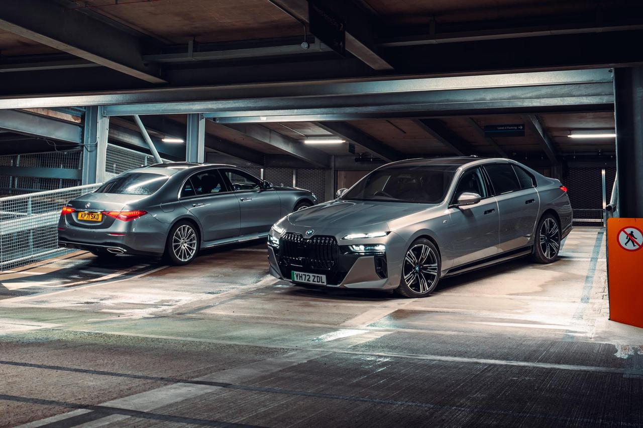 BMW i7 vs Mercedes S 580 review (2023) - TopGear