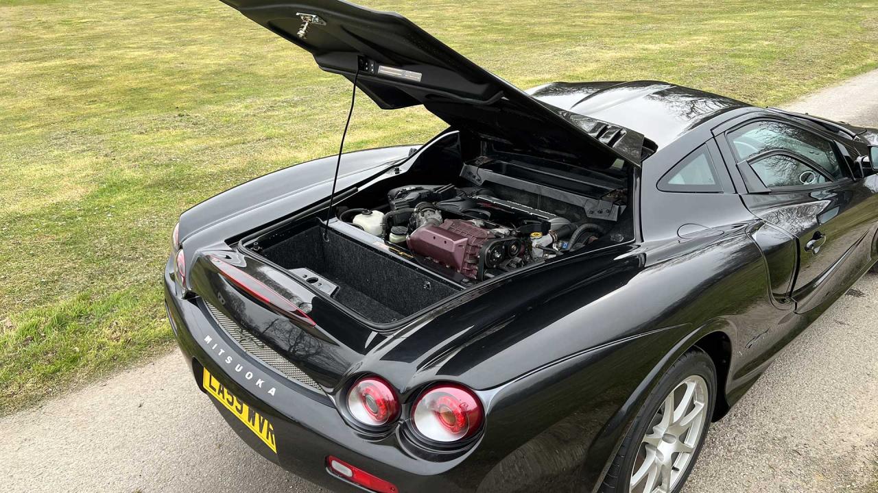 Mitsuoka Orochi: Koop jij de lelijkste supercar ooit?