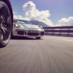 Porsche 911 R vs Honda NSX