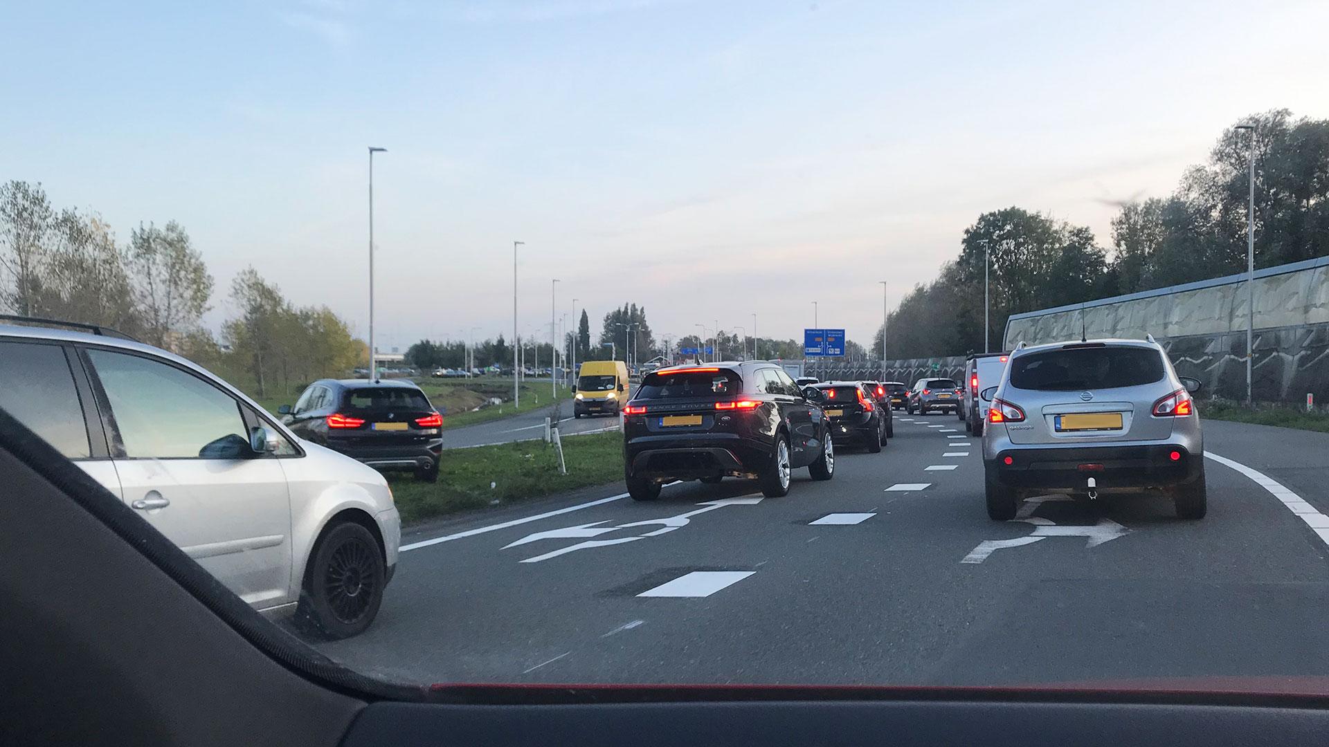 Hoeveel auto’s zijn er in Nederland? - TopGear Nederland