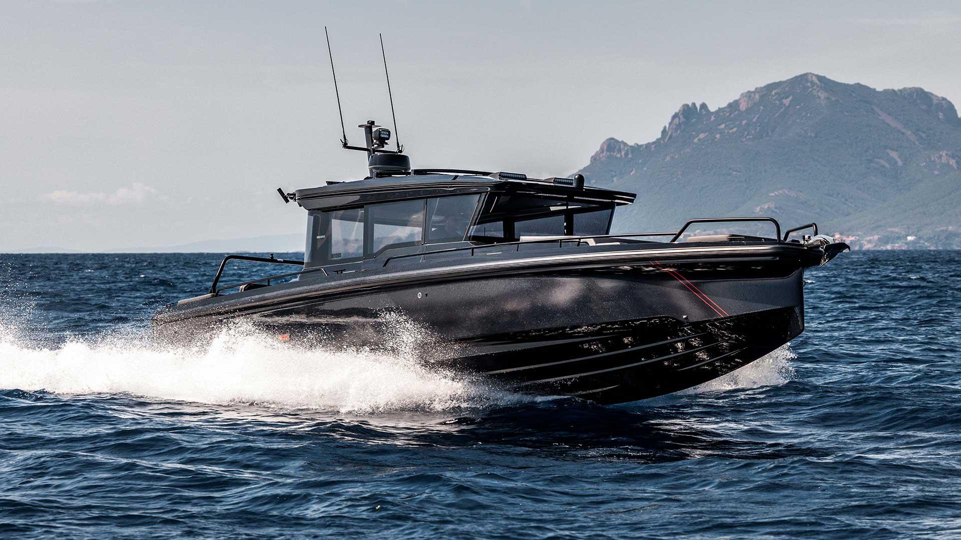 De nieuwste boot van Brabus heeft 900 pk en is perfect voor slechteriken