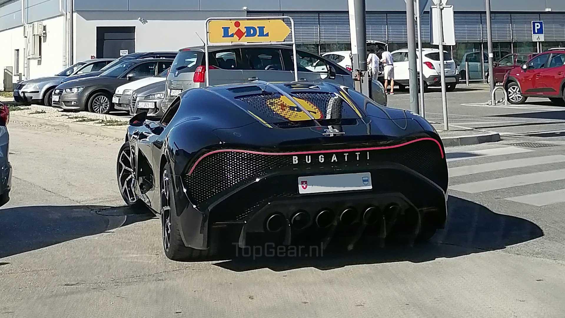 Bugatti La Voiture Noire van 16,5 miljoen gespot bij de