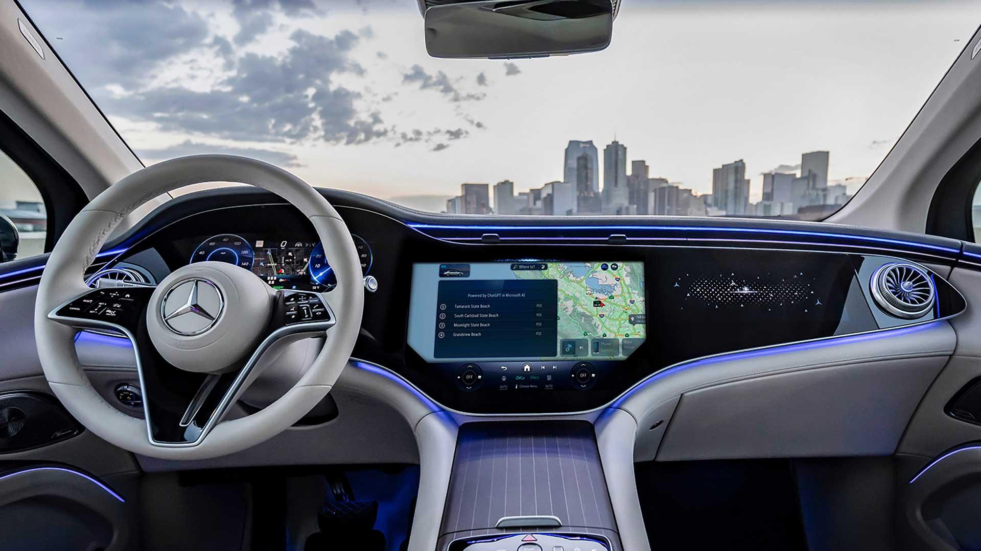 Mercedes MBUX Hyperscreen interieur ChatGPT als spraakassistent