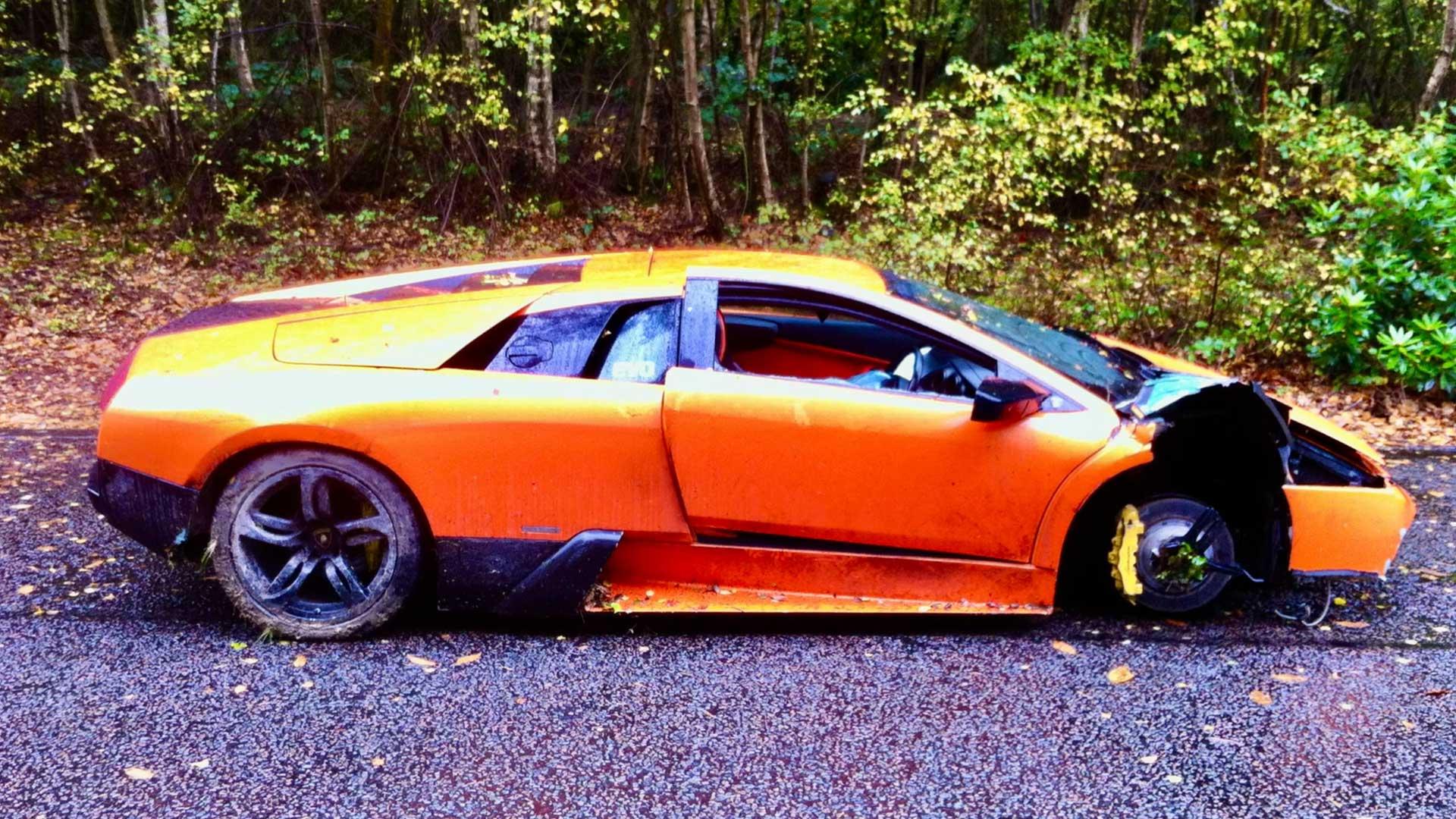 Lamborghini Murciélago 300.000 mijl bijna 500.000 kilometer zjkant na crash