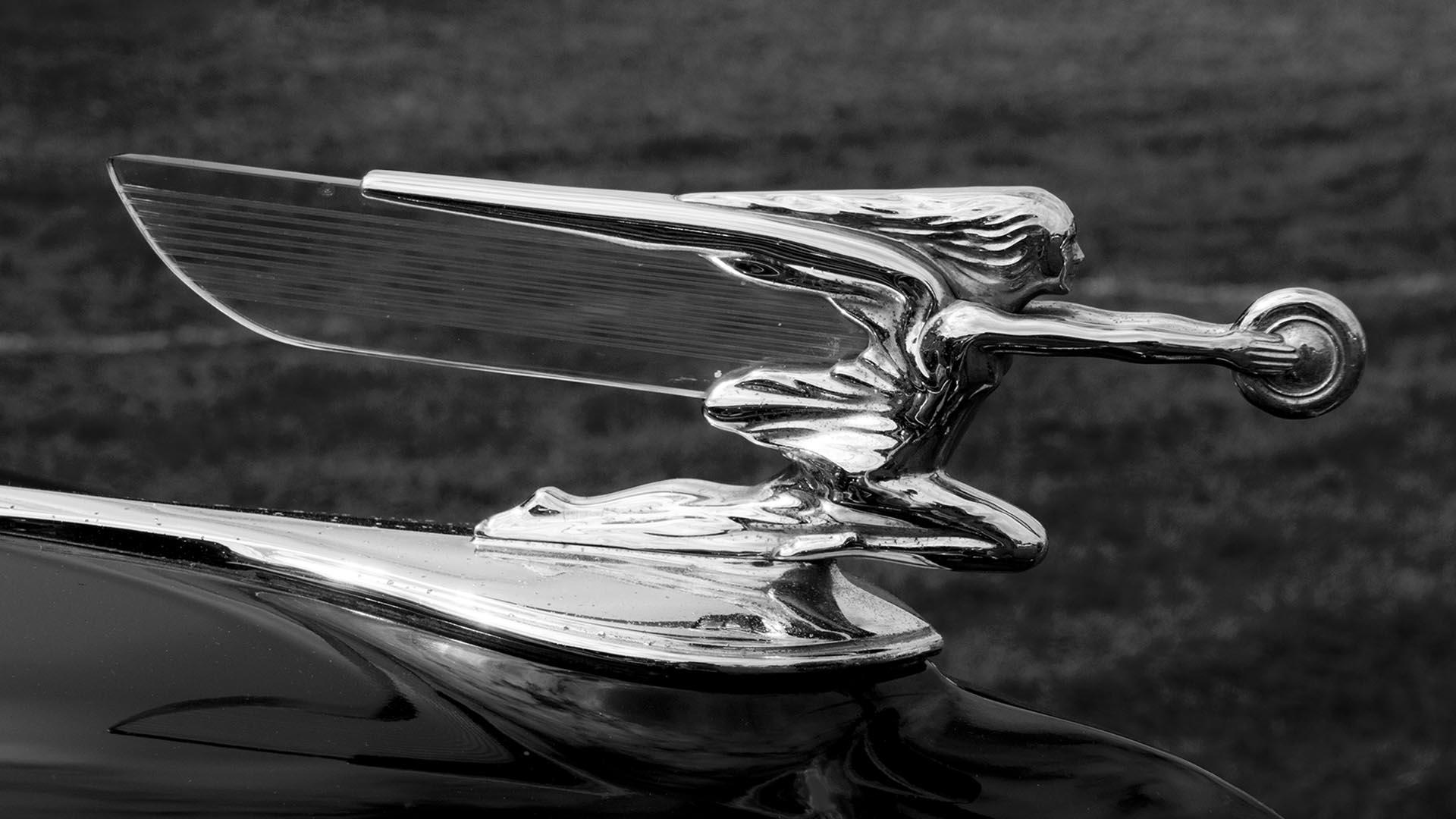 Packard 160 Convertible 1940 Hood Ornament