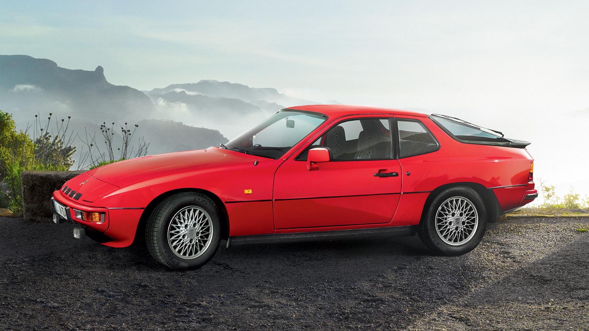 Porsche 924 Turbo (931) red side front (1978)