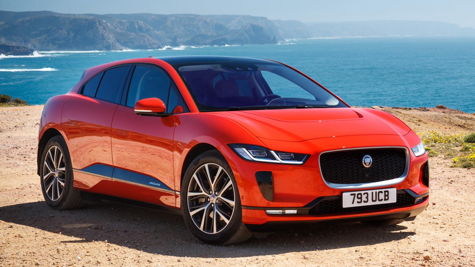 Jaguar I-Pace EV400 HSE First Edition schuin voor rechts