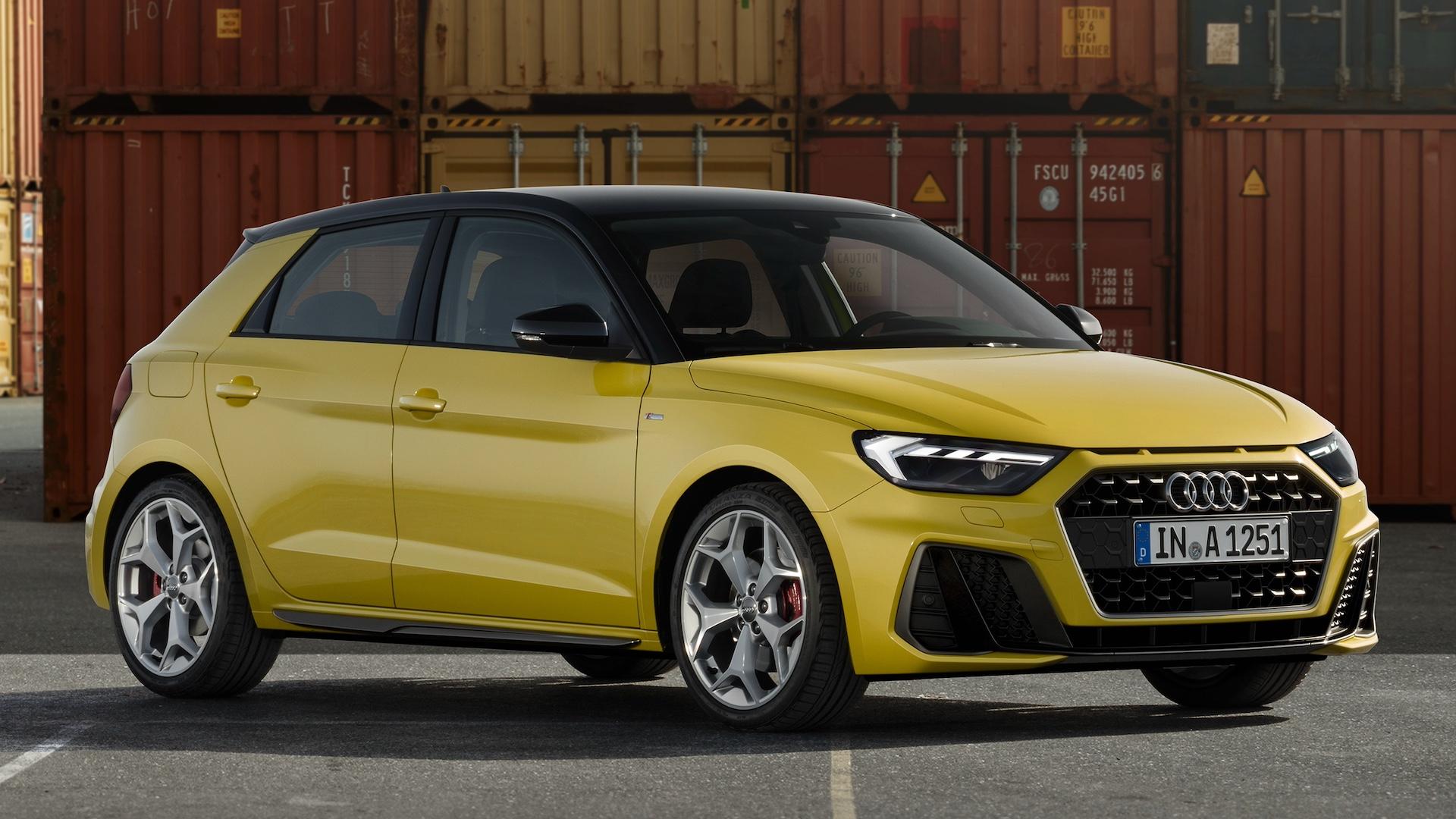 Audi A1 30 TFSI S-Line geel voorzijde schuin rechts haven